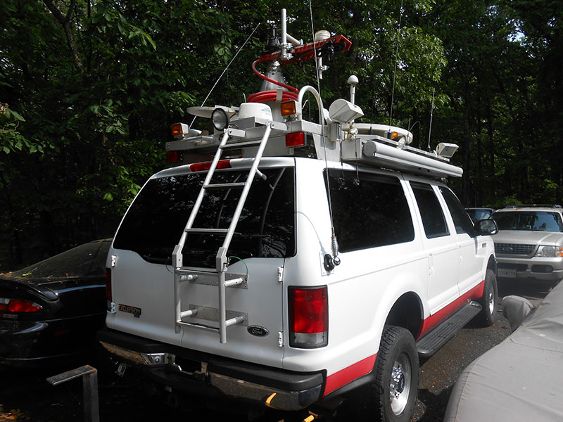 Ford Excursion satellite truck - rear